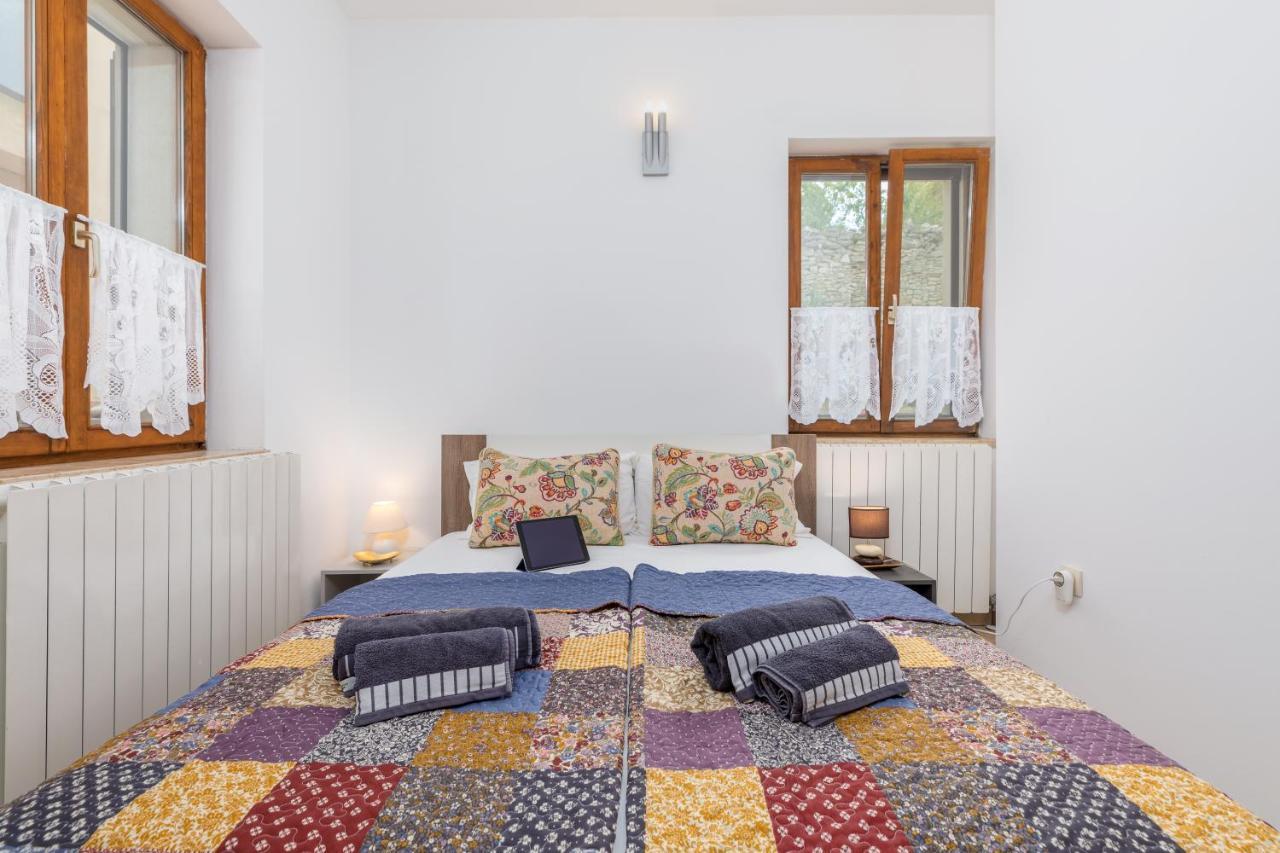 Apartment-Old Town-Dundo Pula Zewnętrze zdjęcie
