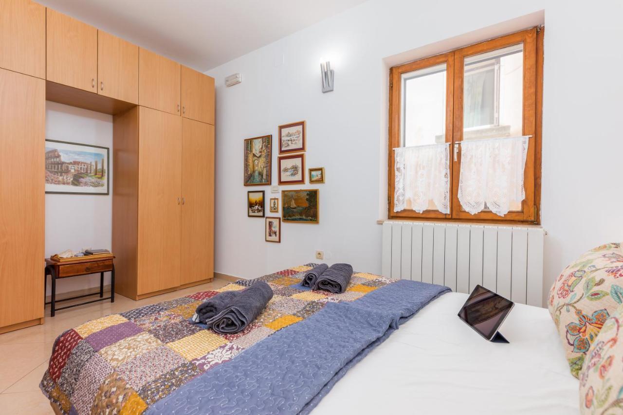 Apartment-Old Town-Dundo Pula Zewnętrze zdjęcie
